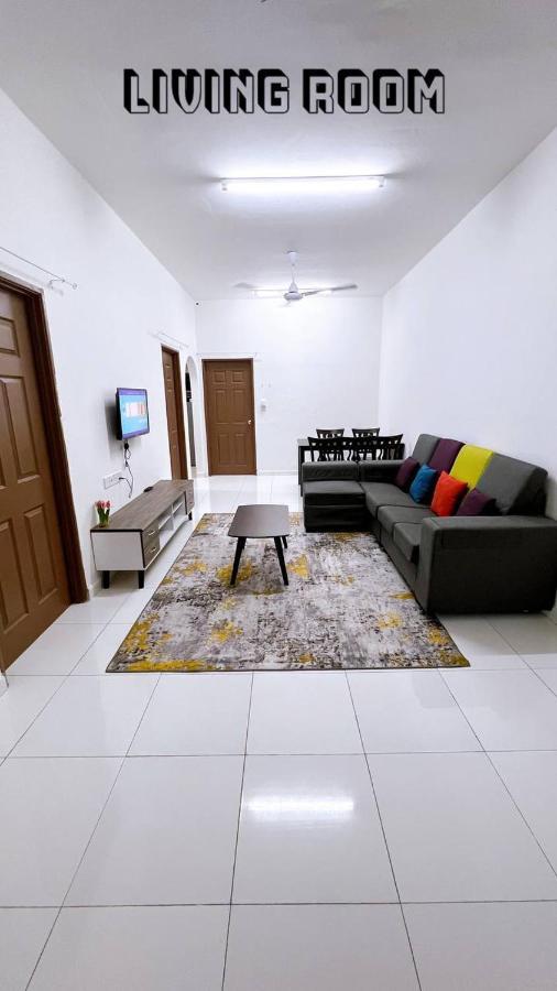 Homestay Pangsapuri Samudera Seri Manjung Lumut Buitenkant foto
